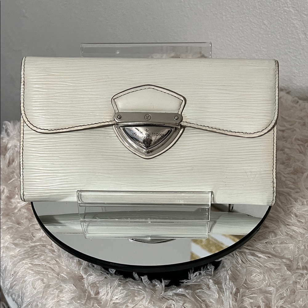 Louis Vuitton Epi Off White Long Wallet with Silver Accent